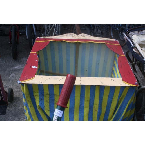 135 - PUNCH AND JUDY SHOW FRAME (PUNCH AND JUDY NOT INCLUDED)