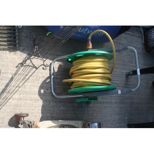 147 - HOSE AND REEL