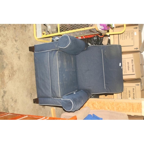 505 - BLUE ARM CHAIR