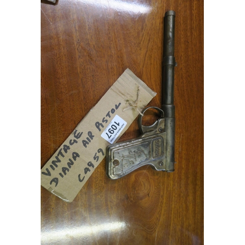 1097 - VINTAGE DIANA AIR PISTOL