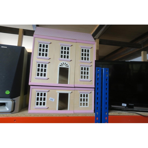 249 - WOODEN LADYBIRD DOLLS HOUSE