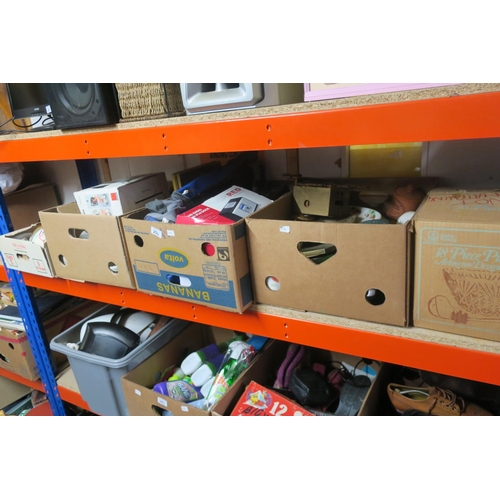 250 - BAY OF CLEARANCE ODDS- PICTURES, KITCHENWARE ETC