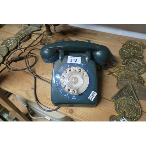 318 - VINTAGE TELEPHONE