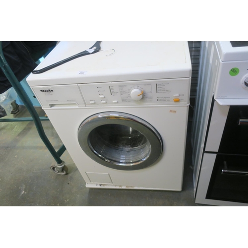 483 - MIELE WASHING MACHINE