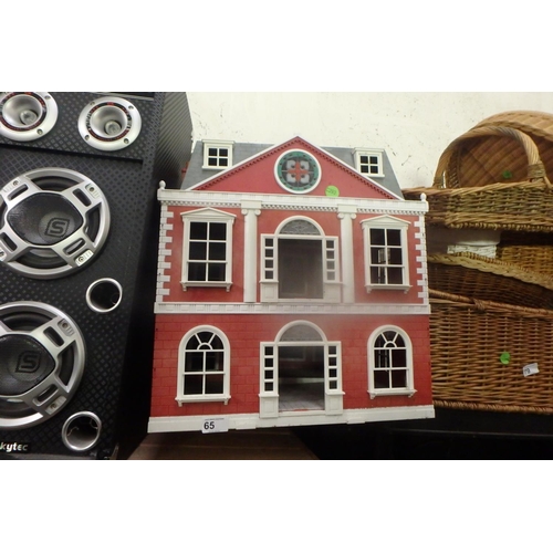 65 - PLASTIC DOLLS HOUSE