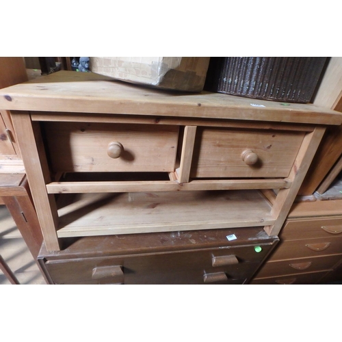 1506 - PINE COFFEE TABLE WITH DRAWERS