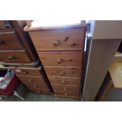 1554 - TALL PINE DRAWERS