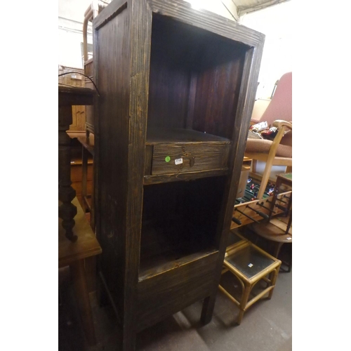 1718 - DISTRESSED DISPLAY UNIT