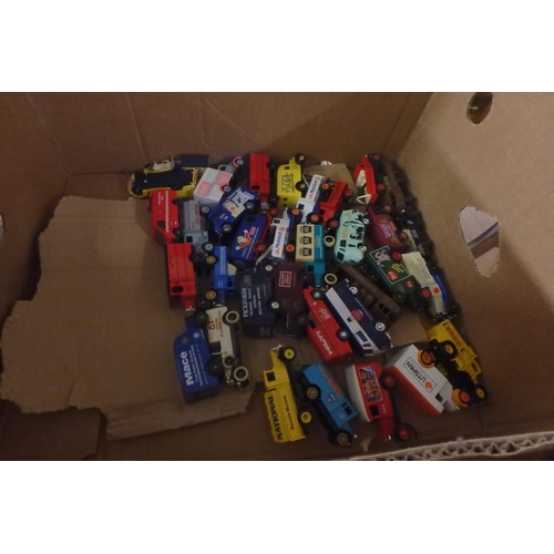 1756 - BOX OF COLLECTABLE VEHICLES INC CORGI - DAYS GONE