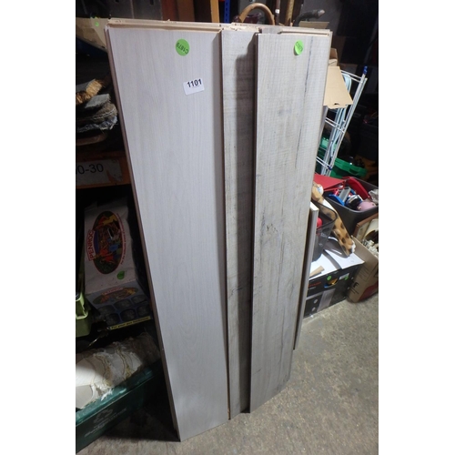 1101 - BUNDLE OF TONGUE & GROOVE FLOORING