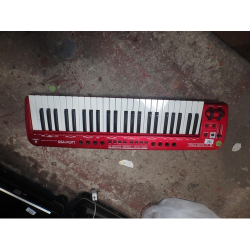 102 - XU-CONTROLLER USB/MIDI CONTROLLER KEYBOARD