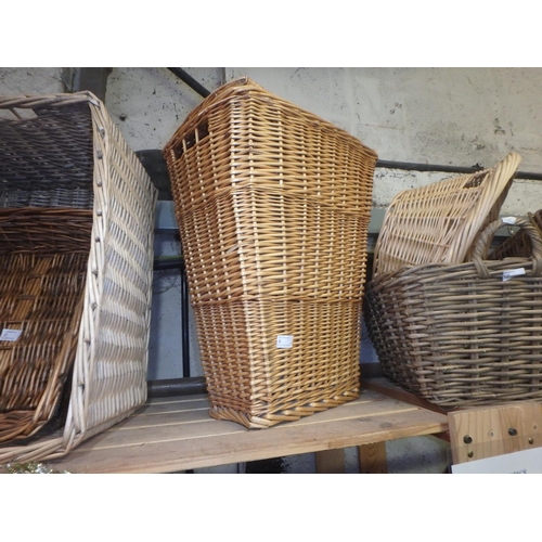 9 - WILLOW LAUNDRY BASKET