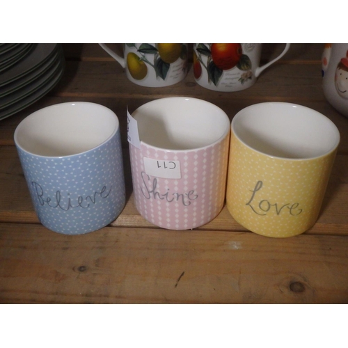 909 - 3 CERAMIC POTS WITH LOVE, SHINE AND BELIEVE