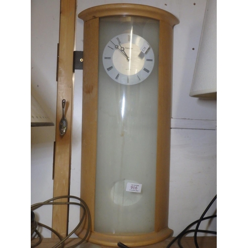 916 - WELLINGTON QUARTZ WALL CLOCK