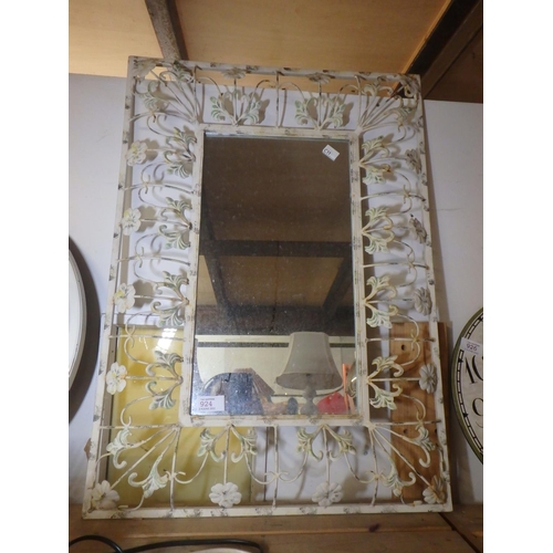 924 - METAL FLOWER FRAME MIRROR