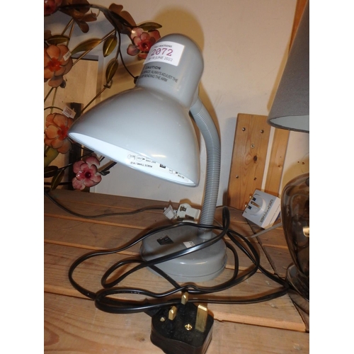 2072 - WILKO GREY POSEABLE DESK LAMP