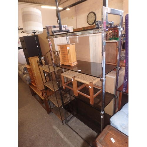 900 - MODERN GLASS SHELVING UNIT