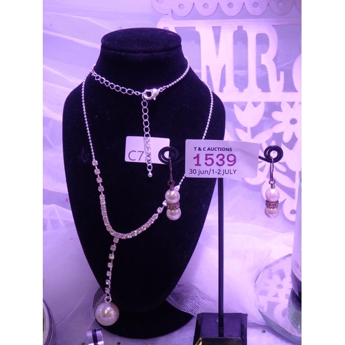 1539 - BEAUTIFUL PEARL AND DIAMONTE DROP NECKLACE AND MATCHING EARRINGS , ANOTHER SET FOR ANY BRIDE.