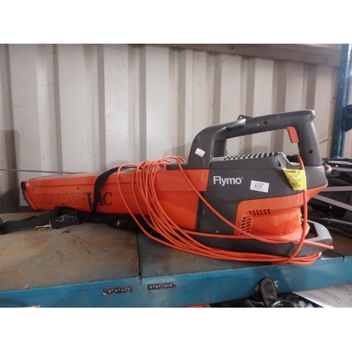 422 - FLYMO GARDEN VAC/BLOWER