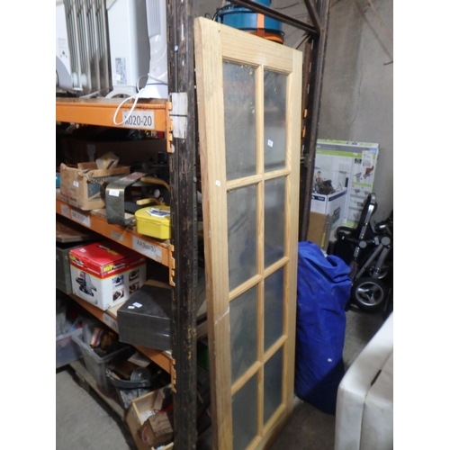 568 - PINE GLAZED DOOR