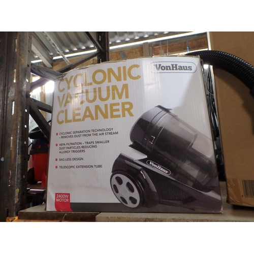 591 - VONHAUS VACUUM CLEANER