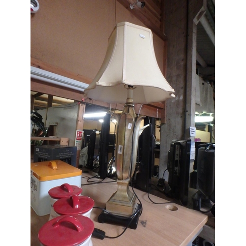 2206 - LARGE GUILT GOLD WOODEN TABLE LAMP