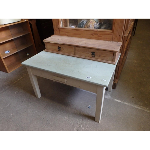 633 - DURRANT OFFICE FURNITURE LOW SIDE TABLE
