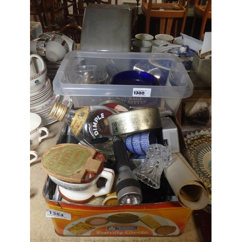 1384 - TIN OF VINTAGE COLLECTABLES