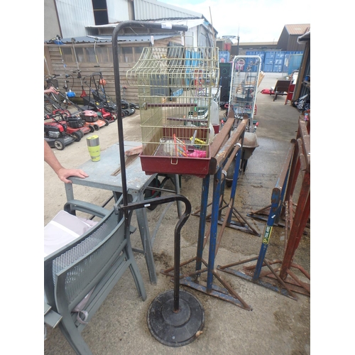 160 - BUDGIE CAGE ON STAND