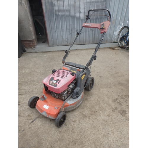 27 - MOTEC QUALCAST LAWN MOWER