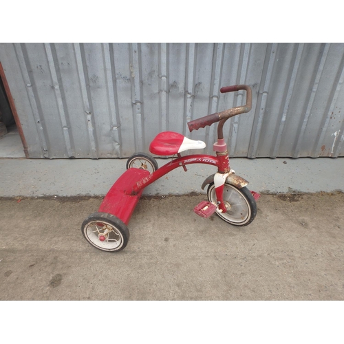 3 - RETRO RED RADIO FLYER CHILDS TRICYCLE