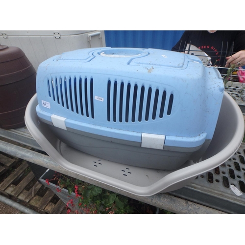 63 - PET CARRIER AND BED