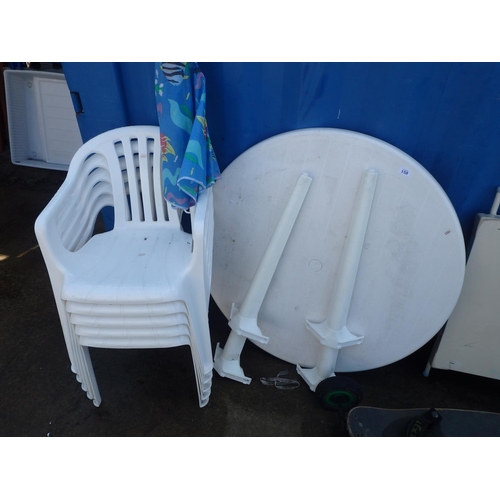 158 - 4 PATIO CHAIRS, TABLE AND PARASOL