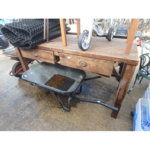 195 - LARGE WORKSHOP BENCH