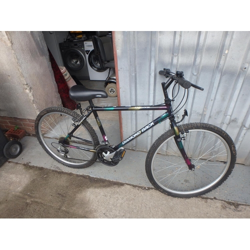 25 - DIAMOND BACK OUTLOOK MOUNTAIN BIKE