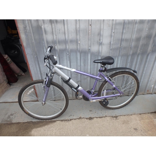 7 - LADIES MAGNA REBOUND MOUNTAIN BIKE