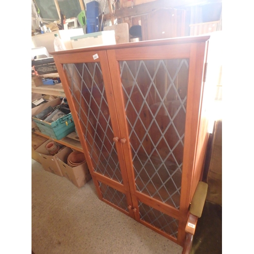 430 - DISPLAY CABINET