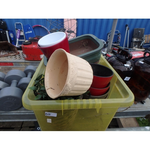 60 - CRATE OF PLANT POTS