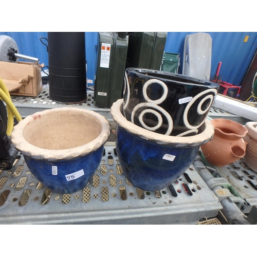 75 - 4 GLAZED POTS