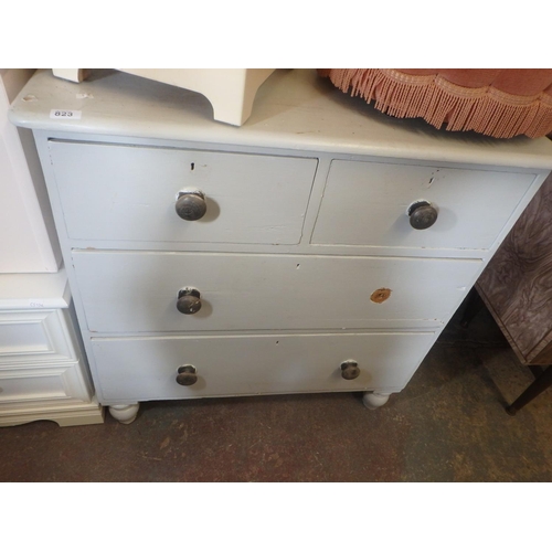 823 - 2 OVER 2 CHEST OF DRAWERS