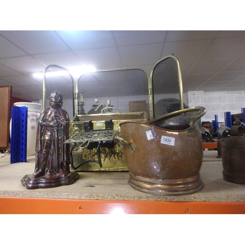 1434 - BRASS COAL BUCKET, MAGAZINE RACK, FIREGUARD AND FIRESIDE COMPANION