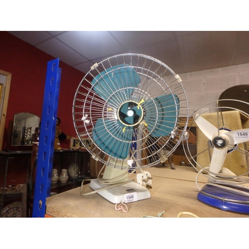 1549 - VINTAGE DESK FAN