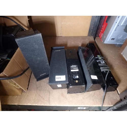 625 - 4 SONY SPEAKERS