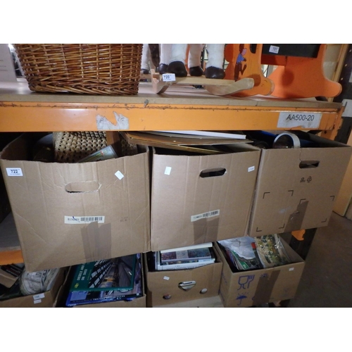 722 - BAY OF HOUSEHOLD CLEARANCE ODDS - 5 BOXES