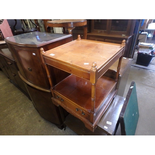 1958 - SIDE TABLE WITH DRAWER