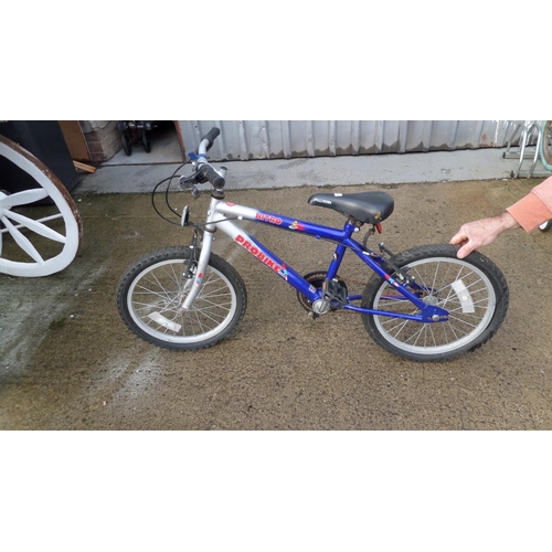 8 - CHILDS PRO BIKE