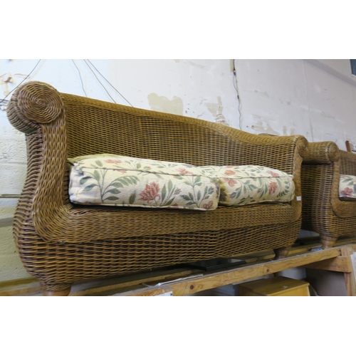 1871 - WICKER CONSERVATORY SOFA