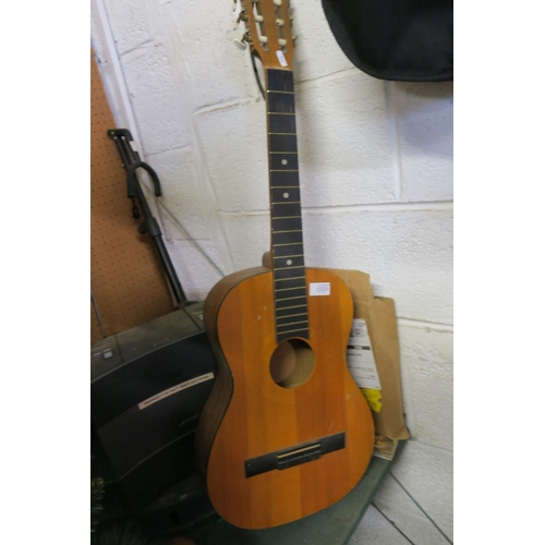 1926 - STENTOR ACCOUSTIC GUITAR