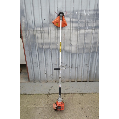 30 - HUSQVARNA STRIMMER