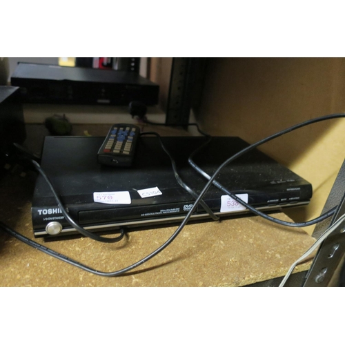 570 - TOSHIBA DVD PLAYER WITH REMOTE